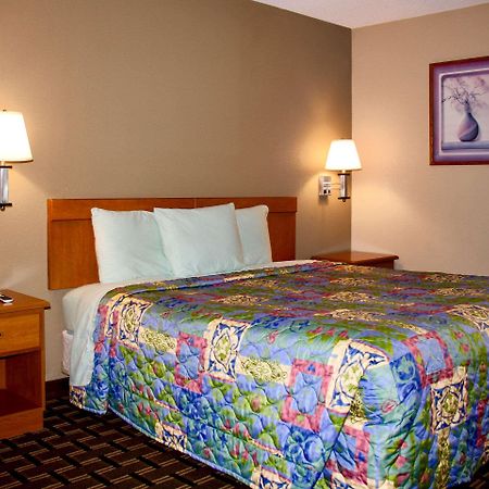 Rodeway Inn University Area Charlotte Buitenkant foto