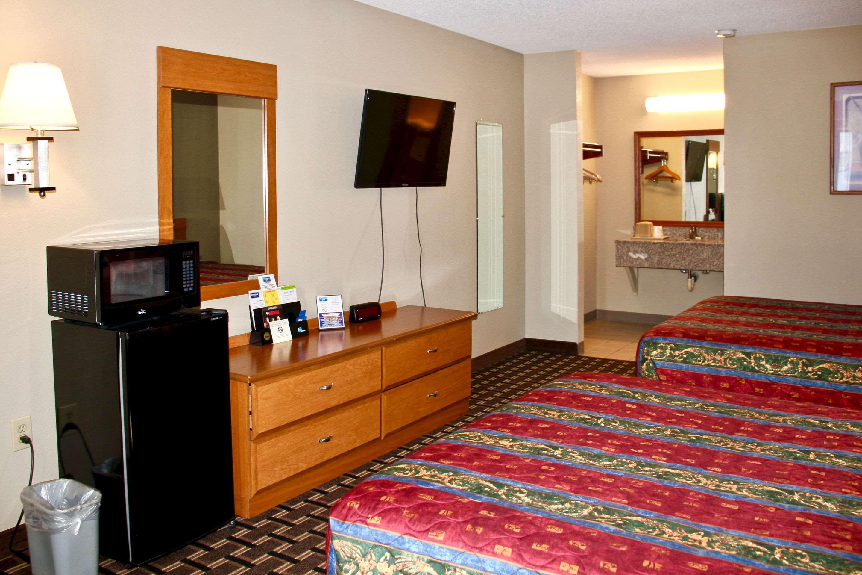 Rodeway Inn University Area Charlotte Buitenkant foto