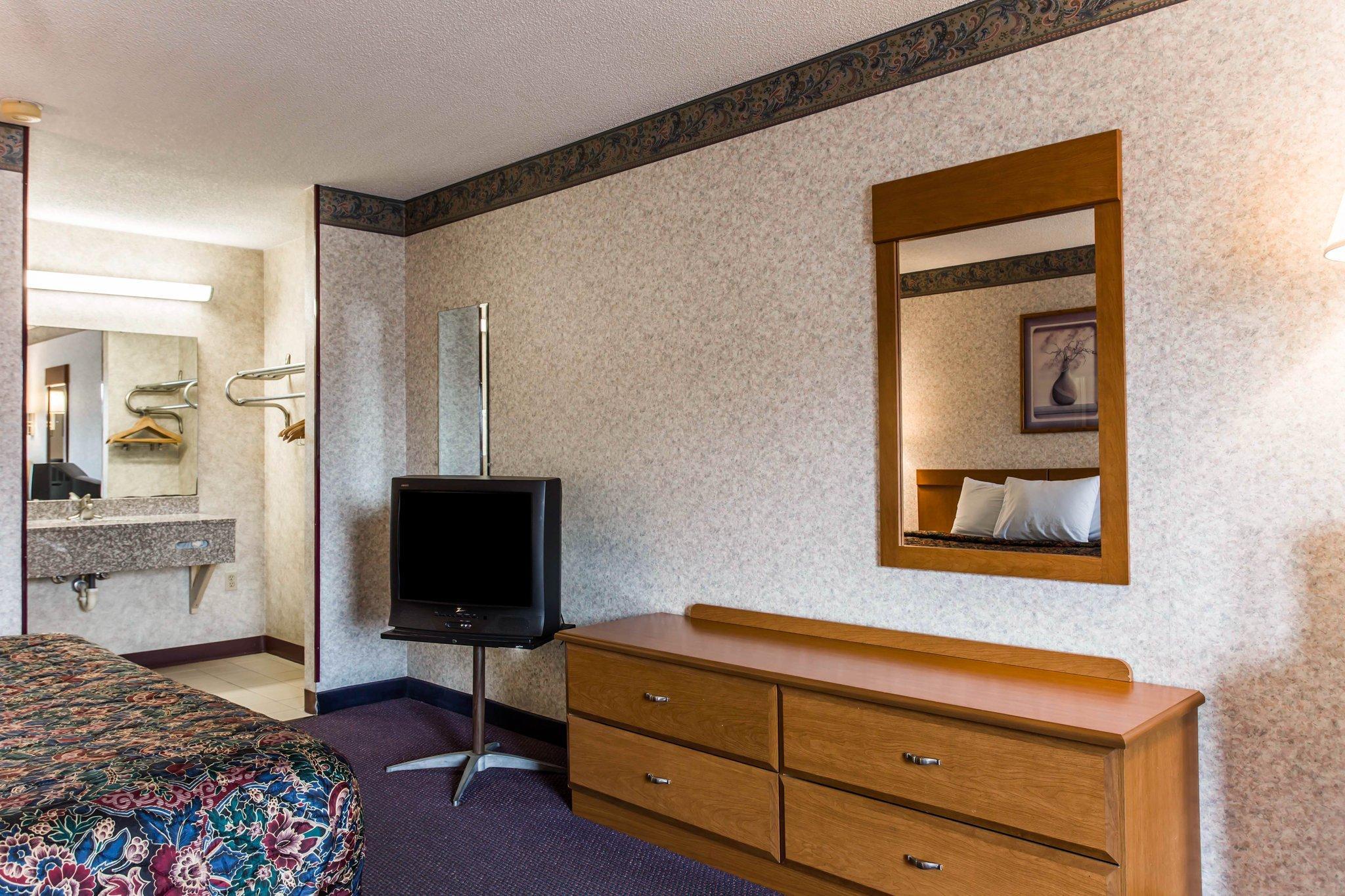 Rodeway Inn University Area Charlotte Buitenkant foto