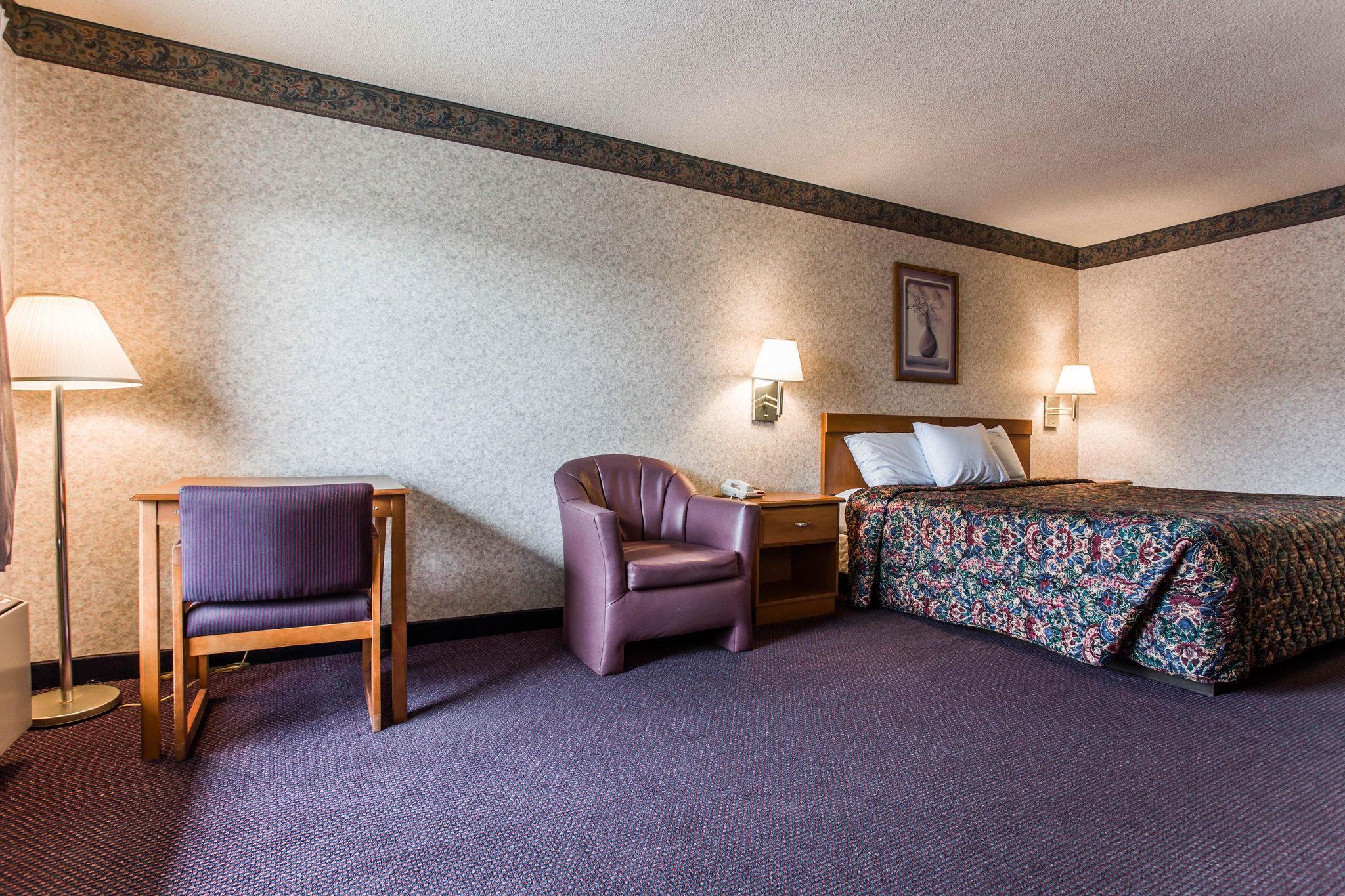 Rodeway Inn University Area Charlotte Buitenkant foto